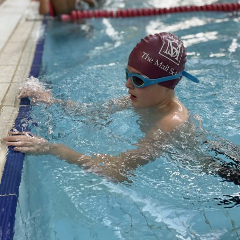 Child in the swimming pool