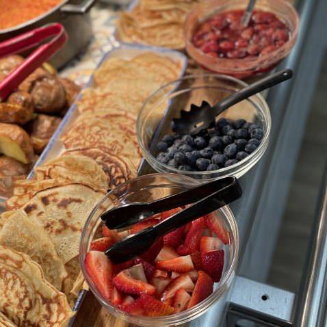 pancakes and toppings